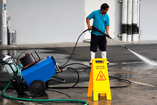 Treinamento e Qualificação de Trabalhador de Serviços de Limpeza e Conservação de Áreas Públicas